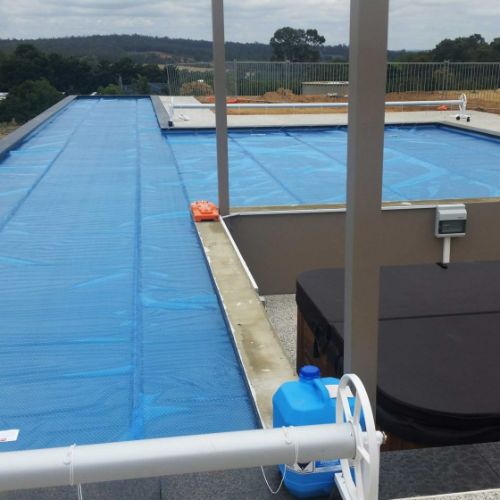 DAISY SOLAR POOL COVER 250B (Blue) $12.45 per m²