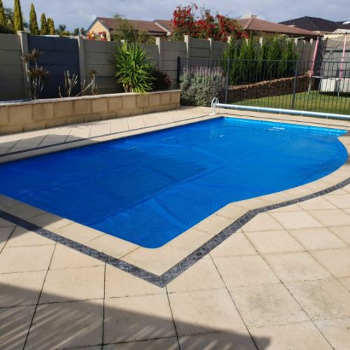 DAISY SOLAR POOL COVER 400B (Blue) $18.20 per m²