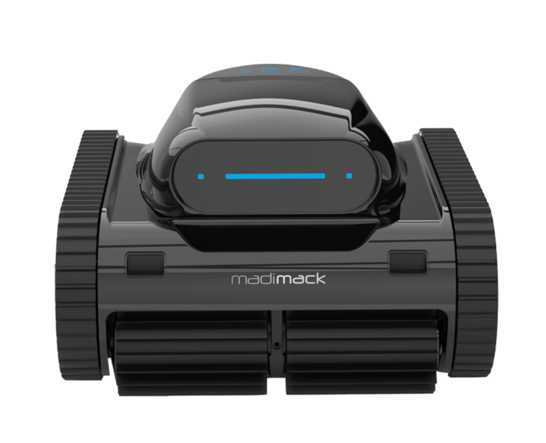 Madimack GT Freedom Plus cleaning pool floor walls and waterline