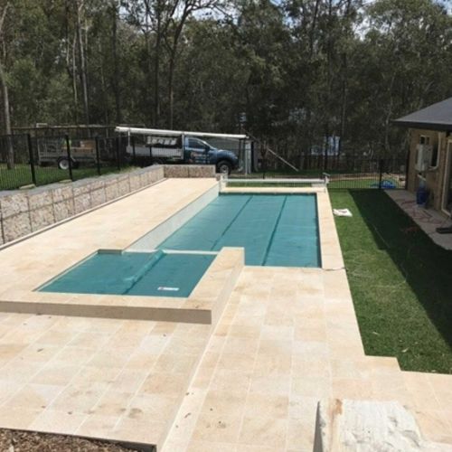 Daisy Titanium Green pool blanket for tropical pool area