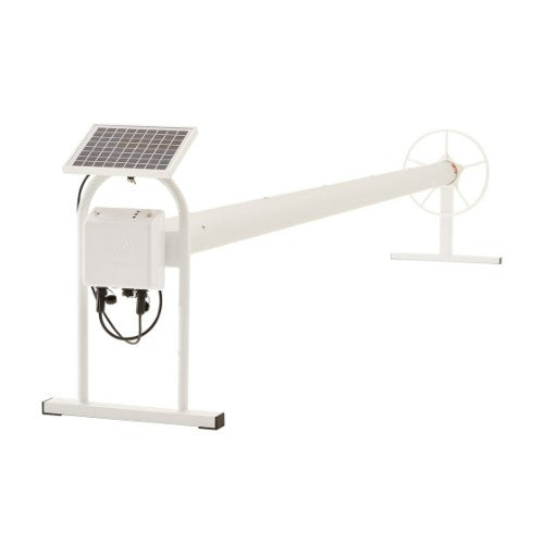 Daisy Power ST electric pool roller with integrated solar panel